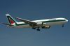 ALITALIA 763 E-CRD YYZ030704.jpg